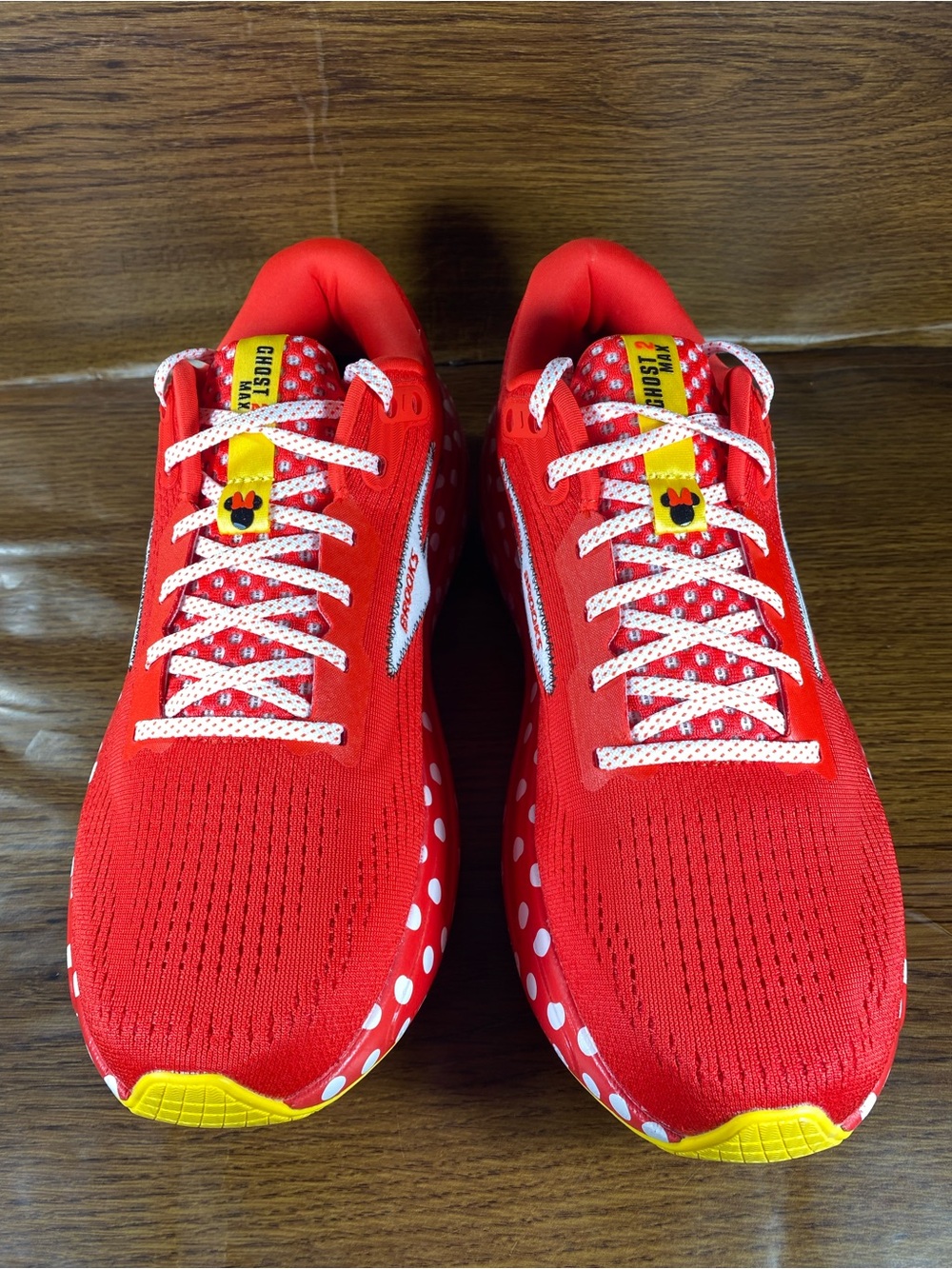 Brooks Ghost Max 2 Minnie Mouse Mens Running Walking Shoe Size 10 Run Disney - Picture 7 of 12